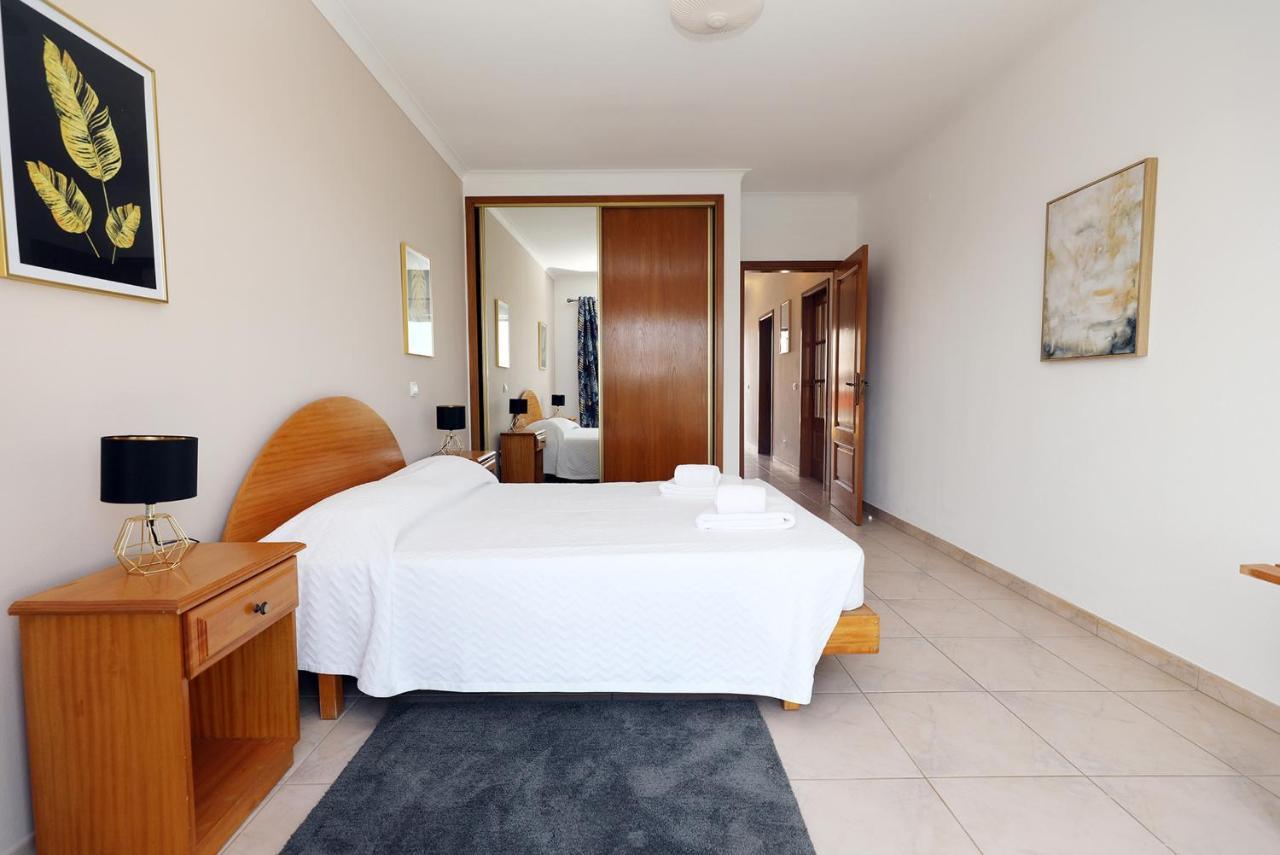 B76 - Piedade In Apartment