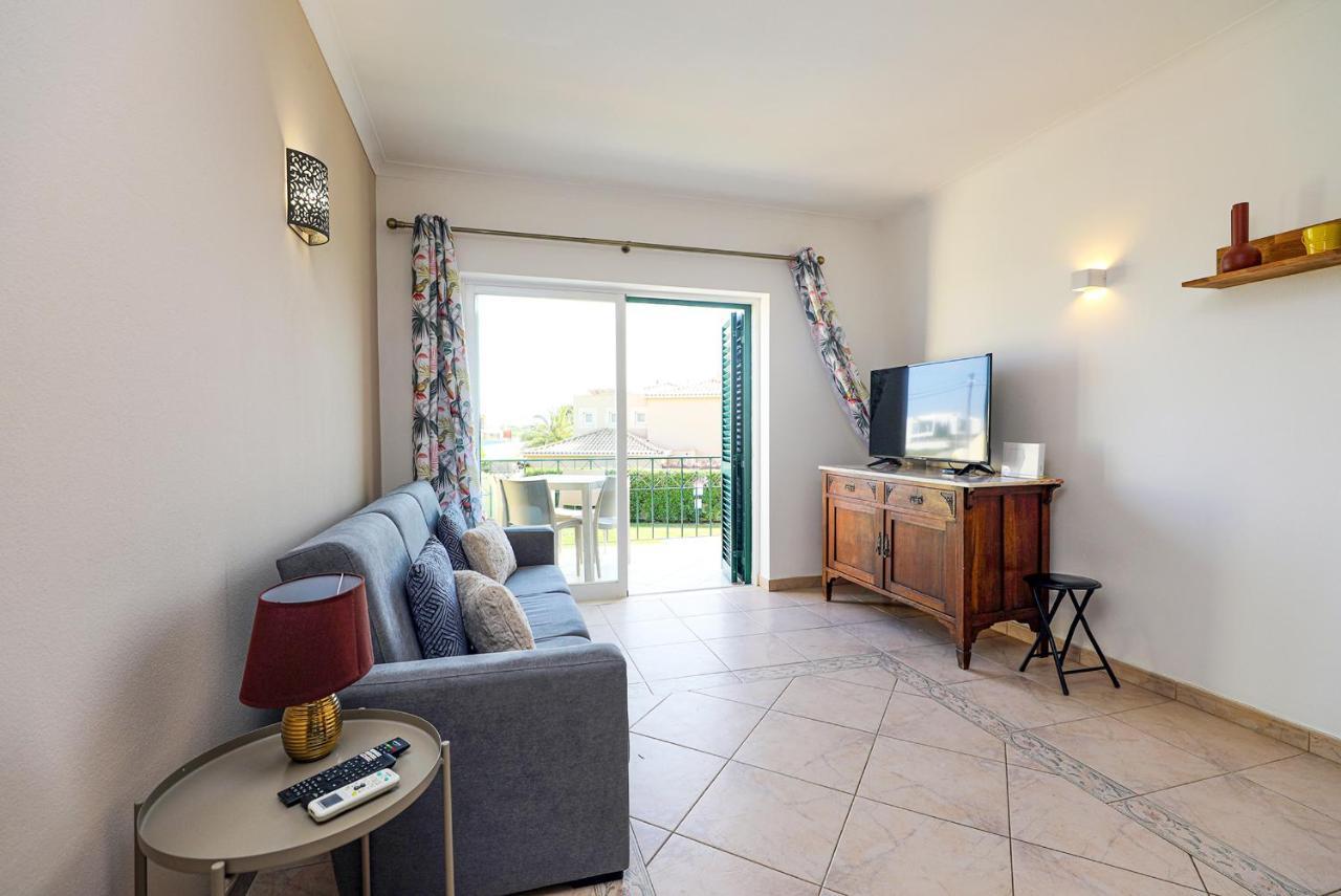 B76 - Piedade In Apartment *